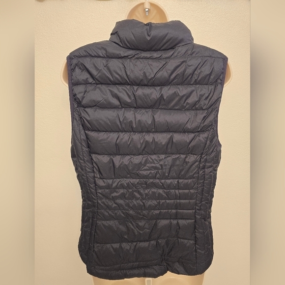 NWT Love Tree Ladies Quilted Puffer Vest with Pouch - Picture 4 of 4
